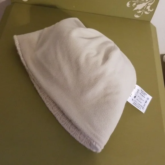 Patagonia Knit Hat - Picture 11 of 13